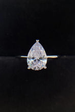 Load image into Gallery viewer, Classic Teardrop Moissanite Ring
