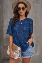 Load image into Gallery viewer, Round Neck Puff Sleeve Blouse
