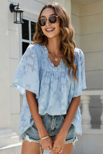 Load image into Gallery viewer, Applique Frill Trim Flutter Sleeve Blouse