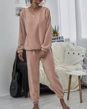 Load image into Gallery viewer, Dropped Shoulder Teddy Lounge Set