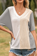 Load image into Gallery viewer, Color Block V Neck Tee