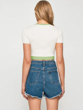 Load image into Gallery viewer, Contrast Trim Pointed Hem Ribbed Crop Top
