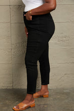 Load image into Gallery viewer, Judy Blue Full Size Tummy Control High Waisted Classic Skinny Jeans