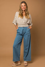 Load image into Gallery viewer, Gilli Chevron Smocked Cropped Peplum Top