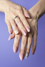 Load image into Gallery viewer, POPMI Steffi In Love Press-On Nails