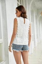Load image into Gallery viewer, Lace Scalloped Keyhole V-Neck Tank