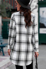 Load image into Gallery viewer, Plaid Button-Up Longline Shirt Jacket