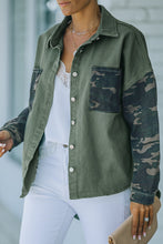 Load image into Gallery viewer, Camouflage Curved Hem Jacket