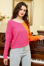 Load image into Gallery viewer, Two-Tone V-Neck Twisted Sweater