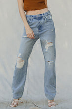 Load image into Gallery viewer, Kancan High Rise Button Closure Distressed Boyfriend Jeans