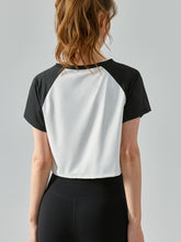 Load image into Gallery viewer, Round Neck Raglan Sleeve Cropped Sports Top