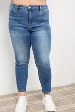 Load image into Gallery viewer, DIBS 6011