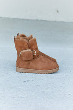 Load image into Gallery viewer, Forever Link Buckle Belted Pouch Booties