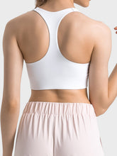 Load image into Gallery viewer, Scoop Neck Sports Bra
