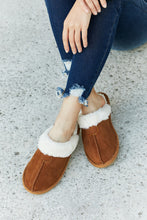 Load image into Gallery viewer, Forever Link Two-Tone Seam Detail Slippers