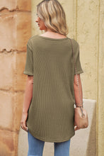 Load image into Gallery viewer, V-Neck Dropped Shoulder Tunic Top