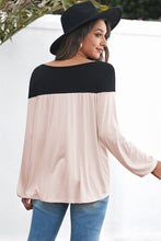 Load image into Gallery viewer, Lightweight Contrasted Balloon Sleeve Blouse