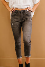 Load image into Gallery viewer, RISEN Guess What? Mid-Rise Distressed Jeans with Pockets