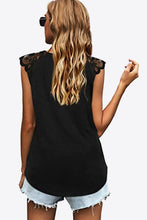 Load image into Gallery viewer, Spliced Lace Curved Hem Blouse