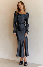 Load image into Gallery viewer, Cowl Neck Long Sleeve Maxi Dress