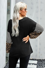 Load image into Gallery viewer, Leopard Striped Balloon Sleeve Round Neck Top