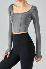 Load image into Gallery viewer, Seam Detail Thumbhole Sleeve Cropped Sports Top