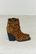 Load image into Gallery viewer, Qupid Leopard Buckle Detail Booties