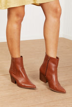 Load image into Gallery viewer, Nashville Nights Booties