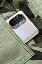 Load image into Gallery viewer, Camouflage Print Cargo Jeans