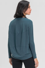 Load image into Gallery viewer, 1361 Loose Fit Sweat Wicking Active Top COLOR OPTIONS