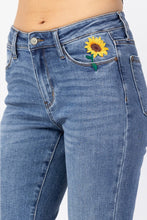 Load image into Gallery viewer, Judy Blue Sunflower Fields Full Size Run Embroidered Relaxed Jeans