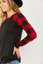 Load image into Gallery viewer, Acting Pro Cabin Weekend Full Size Plaid Contrast Sleeve Top