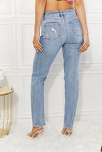 Load image into Gallery viewer, 2591 Abby High Rise Slim Straight Jeans