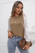 Load image into Gallery viewer, Lace Long Sleeve Contrast Top