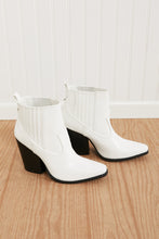 Load image into Gallery viewer, Qupid Daybreak Cowboy Booties