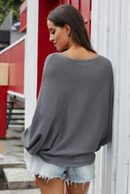 Load image into Gallery viewer, Drop Shoulder light weight sweater