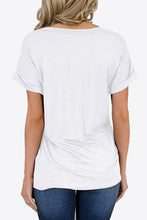 Load image into Gallery viewer, V-Neck Pocketed Tee