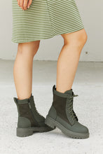 Load image into Gallery viewer, Weeboo City Mood Lug Sole Lace-Up Combat Booties