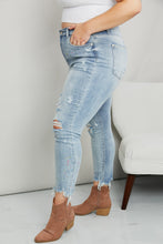 Load image into Gallery viewer, Judy Blue Full Size Confetti Distressed Boyfriend Jeans