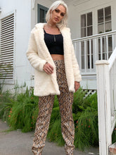 Load image into Gallery viewer, Buttoned Longline Sherpa Jacket