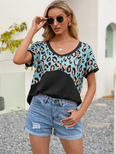 Load image into Gallery viewer, Leopard Waffle-Knit Short Sleeve Top