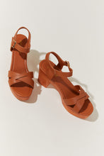 Load image into Gallery viewer, KAYLEEN Live Intentionally Block Heeled Sandals