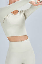 Load image into Gallery viewer, Breathable Cropped Long Sleeve Sports Top