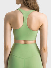 Load image into Gallery viewer, Scoop Neck Sports Bra