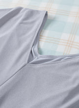 Load image into Gallery viewer, Fringe Trim Center Seam Dolman Sleeve Top