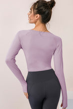 Load image into Gallery viewer, Crisscross Raglan Sleeve Cropped Yoga Top