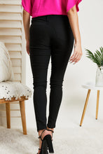 Load image into Gallery viewer, YMI Jeanswear Kate Hyper-Stretch Mid-Rise Skinny Jeans in Black