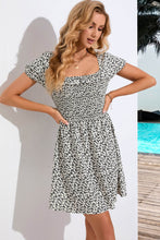 Load image into Gallery viewer, Floral Square Neck Mini Dress