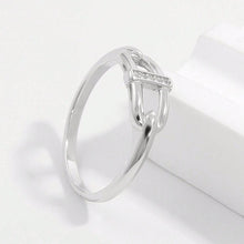 Load image into Gallery viewer, 925 Sterling Silver Inlaid Zircon Ring
