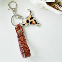 Load image into Gallery viewer, Rhinestone Bull Keychain
